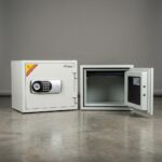 31kgs Diplomat Fireproof Safe