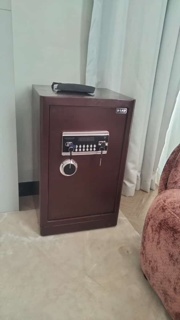 WhatsApp Image 2025-11-17 at 13.07.26 60kgs Fireproof Safe Cabinet - Image 1